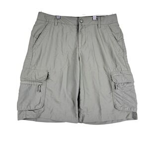 REI Shorts Women's 4 Green Nylon Stretch High Rise Cargo Pockets Outdoor Zip-Fly